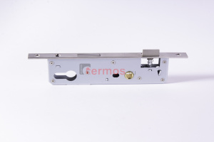Замок  с защелкой 850 85/30/8 F=16 прям, мат. нерж. ст. (30) DORMA для дверей ПВХ